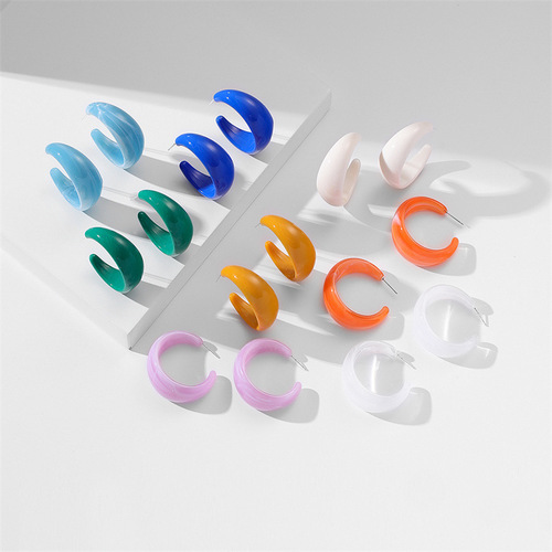 Niche design large C-shaped acrylic earrings for women Japanese and Korean fashion sweet small fresh earrings earrings wholesale