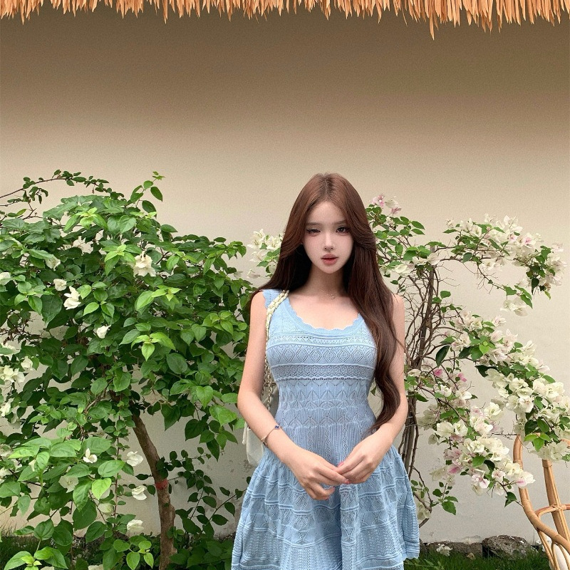 Shuhulei First Love Little White Flower Knitted Hollow Out Dress for Women, Summer Short Waist-Cinching Slim A-Line Dress Shuhulei First Love Little White Flower Knitted Hollow Out Dress for Women, Summer Short Waist-Cinching Slim A-Line Dress