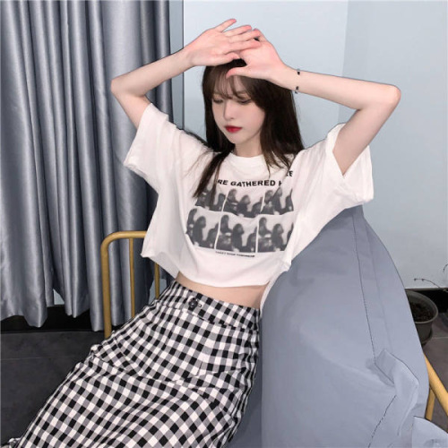 Loose short casual bottoming shirt summer Korean women's navel-baring short-sleeved T-shirt women's design top clothes wholesale