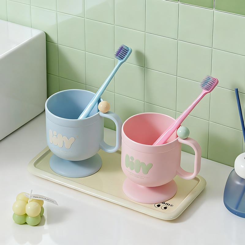 Decorative Mouthwash Cup With Toothbrush Holder For Couples_voghion.com