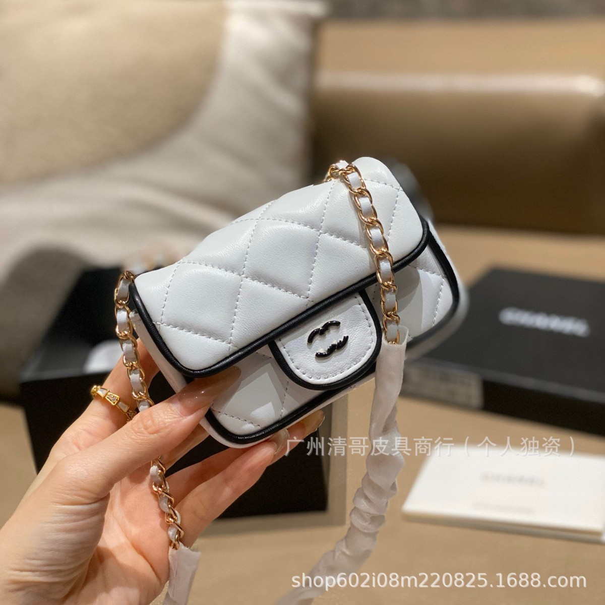 小香风漫画包黑白小废包迷你新款卡包woc链条包斜挎包