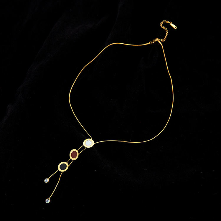 Fashion Letter Titanium Steel Plating Shell Zircon Pendant Necklace 1 Piece