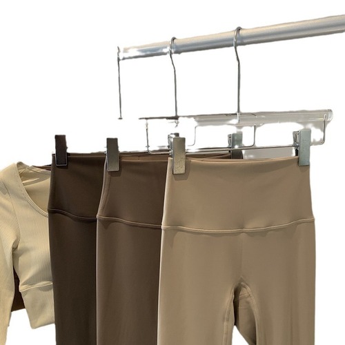 Soft, thin and nude-feeling Align high-waisted tight yoga pants. Skin-friendly, highly elastic and non-embarrassing line-free butt-lifting Pilates pants.