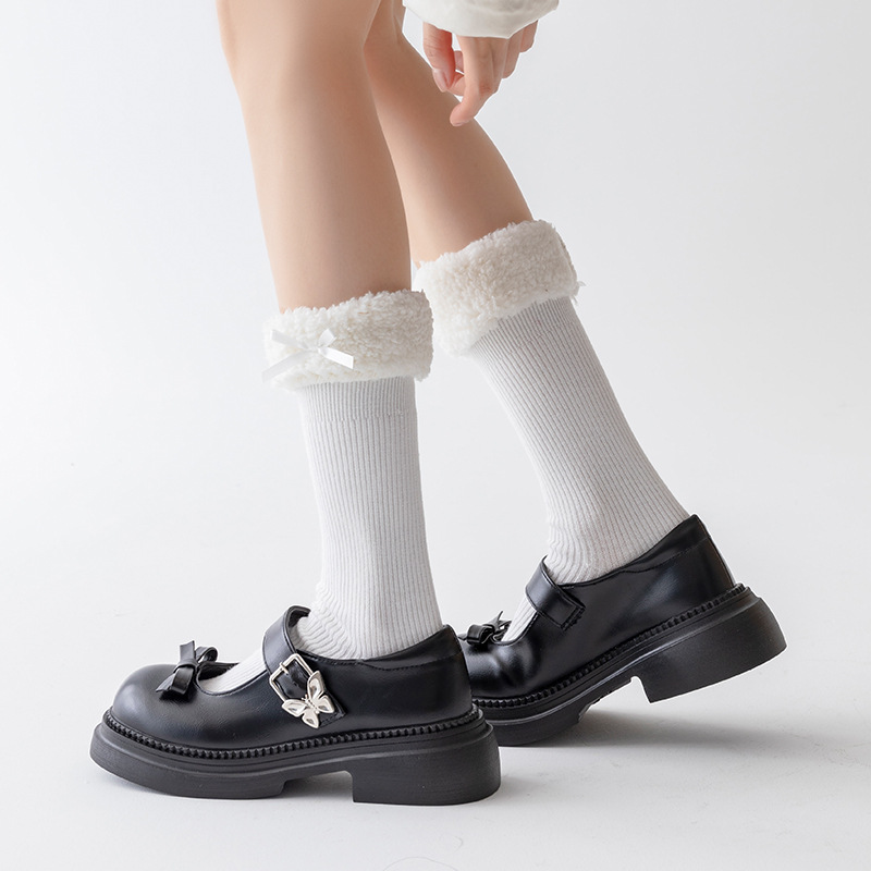 Peludo para niños invierno y otoño arco Lolita media calcetines lindas niñas calcetines de algodón cálido de cordero blanco