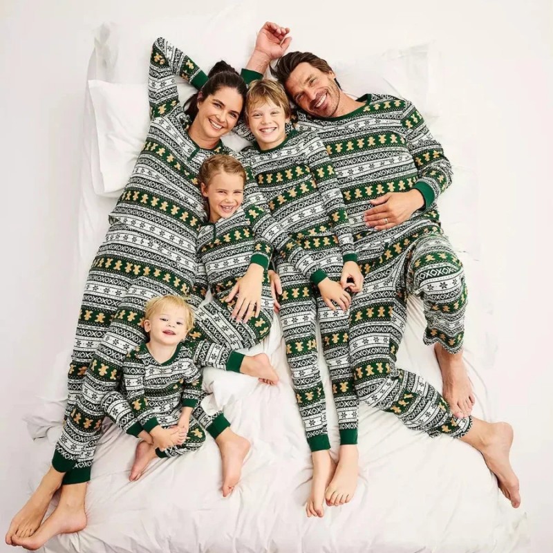 Christmas Family Outfits 2024 European and American Cross-Border Style, Gingerbread Man Print, Home Wear, Family Matching Outfits