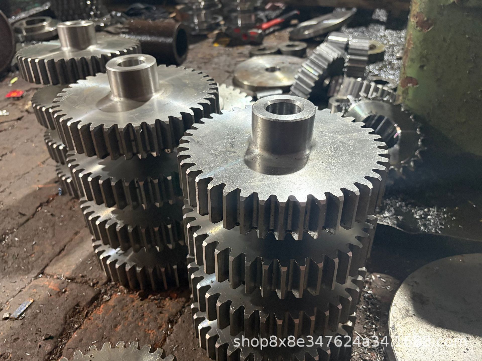 45 # Custom steel gears, high-frequency quenched and tempered mechanical parts customization, non-standard industrial transmission gear processing
