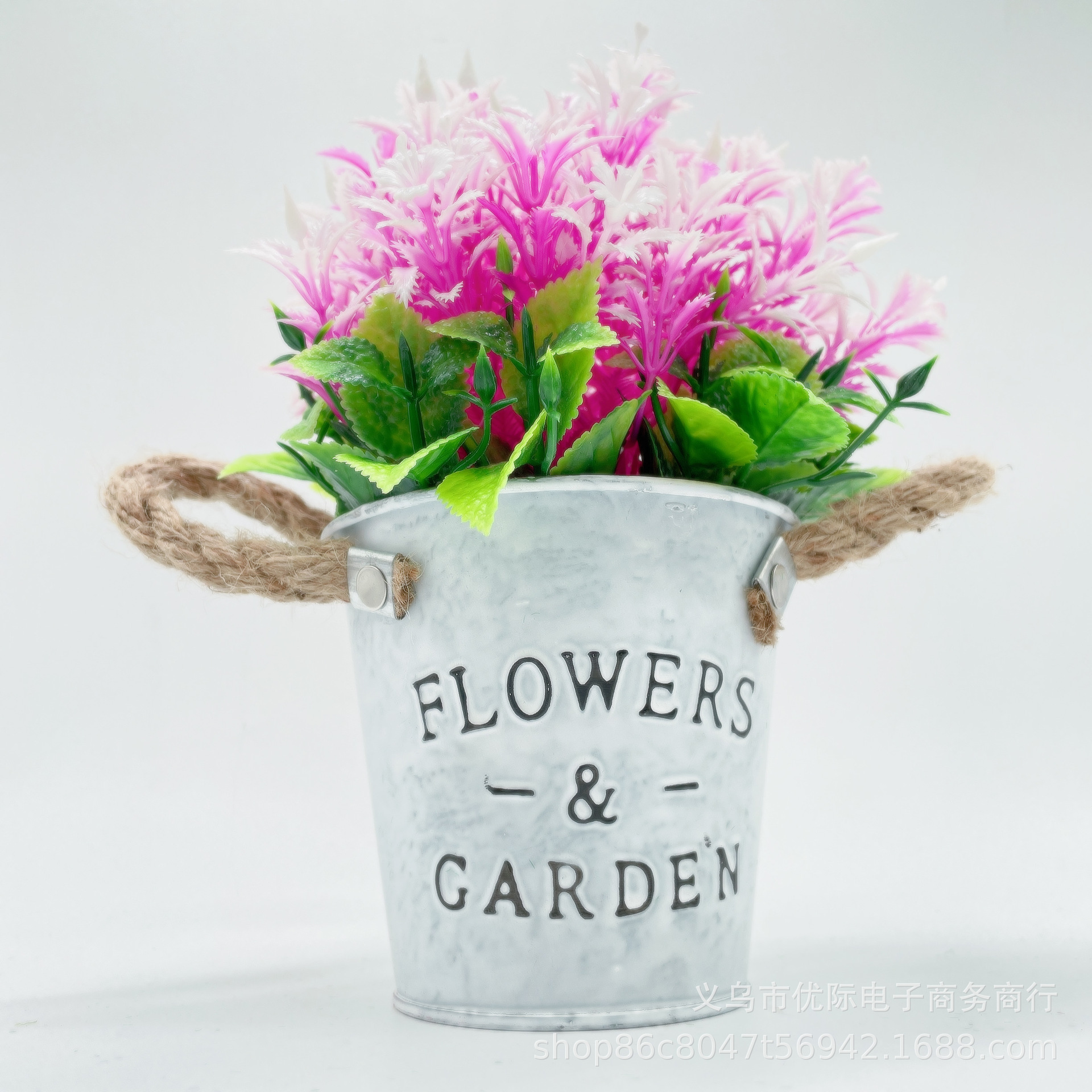 8d94e3033a70bc7cdec5162783a40c