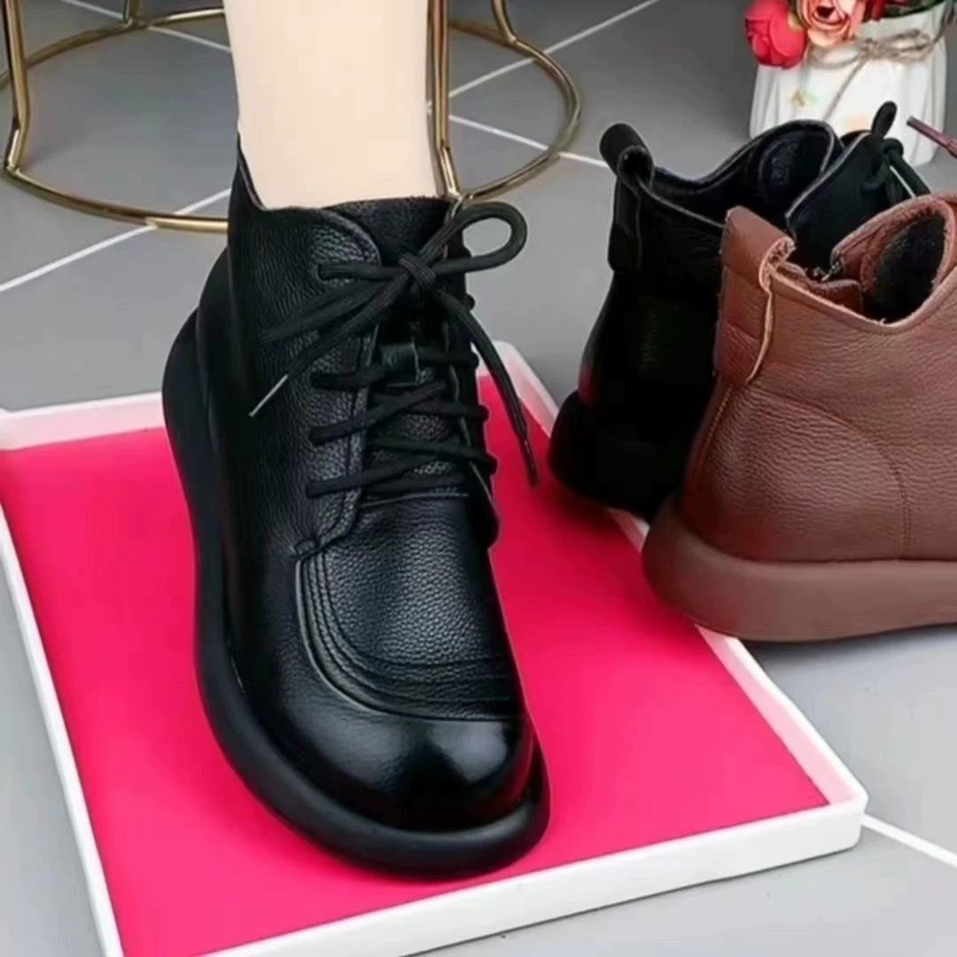 2025 оригинальные кожаные повседневные короткие ботинки от производителя, модные туфли для мам, женские осенне-зимние ботинки с мягкой подошвой и противоскользящей подошвой, на флисовой подкладке