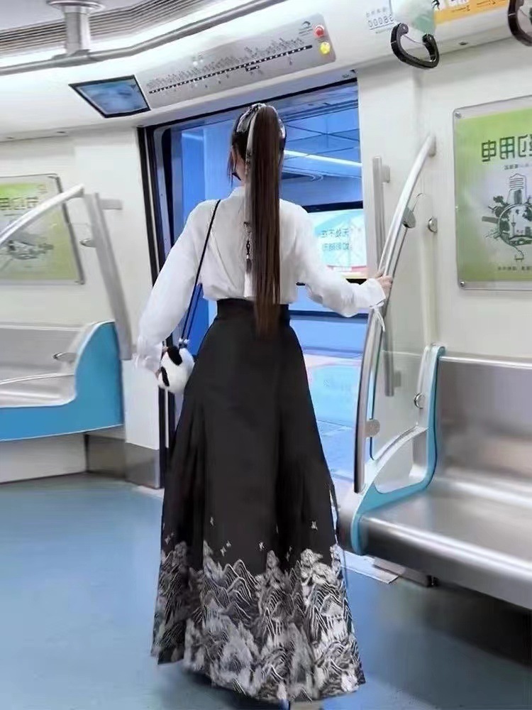 9b1e3d86-b925-4c59-b9a5-8215d75ba098.jpe