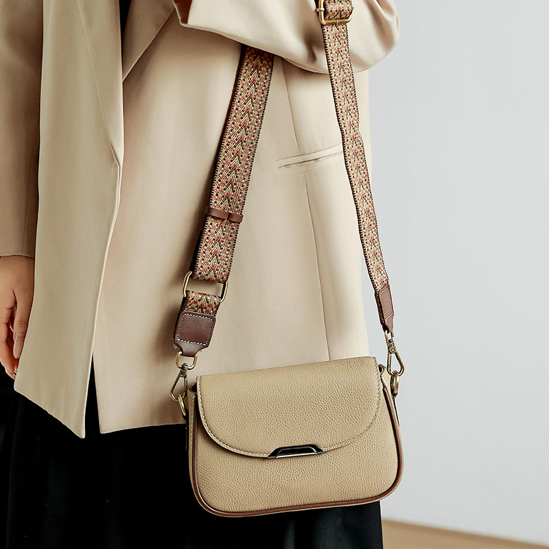 Borsa a tracolla da donna in vera pelle vintage elegante_voghion.com