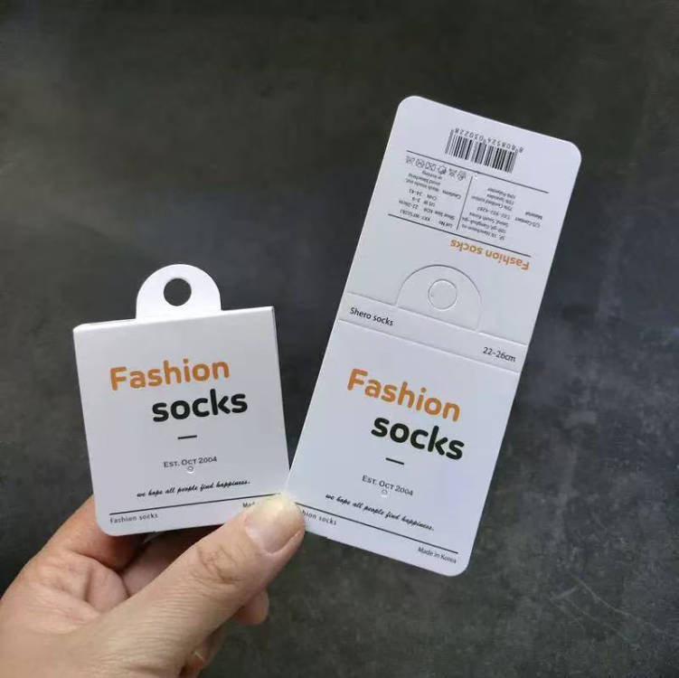 그레이+삭스 카드