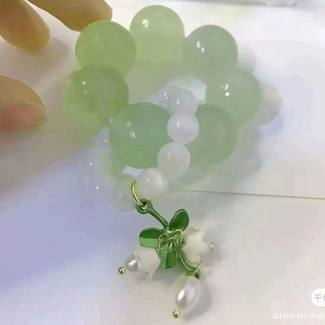 Божественный персиковый рукоятка скручивание и игра пальцами вокруг пальцев ниши дизайна лилии страны для разблокировки тарелки играть с подругами студентами