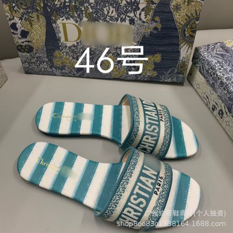 Zapatillas clásicas de alta versión D casa bordadas en una línea Zapatillas de piel de oveja para mujer