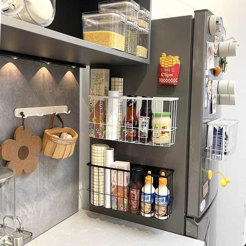 Refrigerador de cocina de absorción magnética estante de almacenamiento bolsa de película de preservación de toallas de papel artefacto sin agujeros de perforación condimento doméstico estante de almacenamiento de película de preservación de fresco