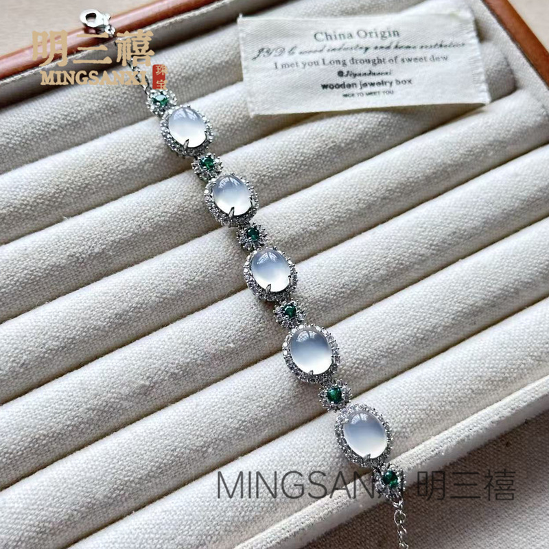 天然玛瑙玉石手链轻奢高级感小众精致手饰百搭冷淡风女士玉髓手串|undefined