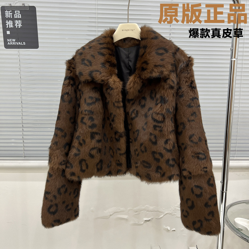 Vintage Retro Rabbit Fur Coat Real Fur Autumn and Winter New Fur Winter Coat Women's Leopard Print Top Stand Collar Vintage Retro Rabbit Fur Coat Real Fur Autumn and Winter New Fur Winter Coat Women's Leopard Print Top Stand Collar