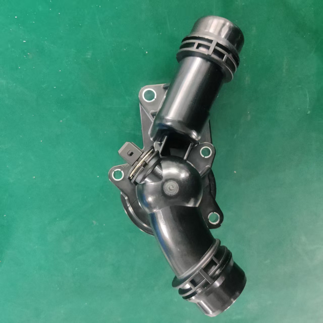 Suitable for Bmw Thermostat 11531437040 11530139877 11531436823 1153750922