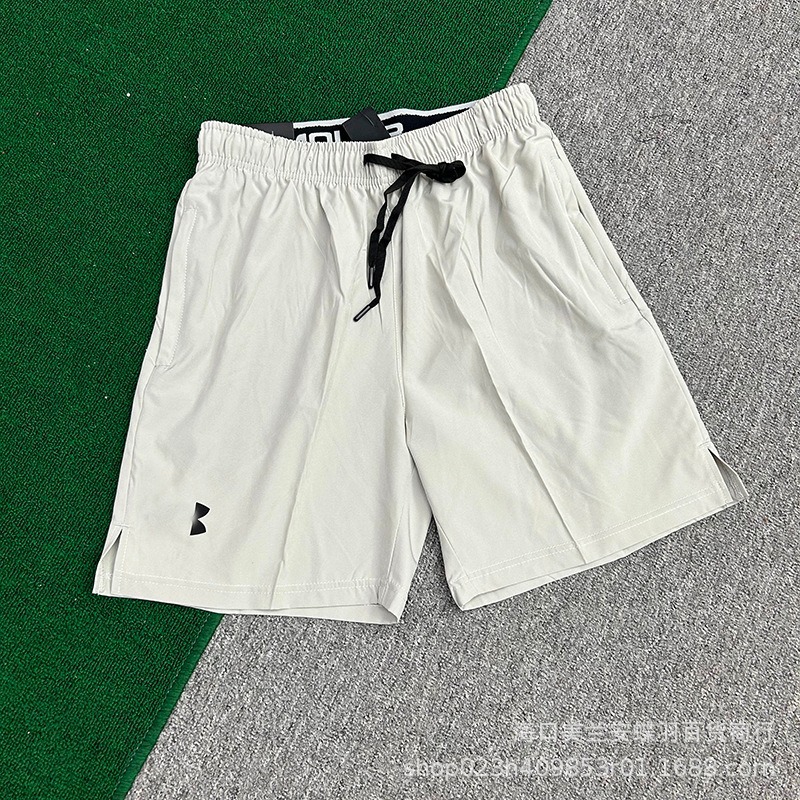 Correr de verano pantalones cortos casuales nuevos deportes de secado rápido entrenamiento transpirable de hielo suelto pantalones de cinco puntos fitness