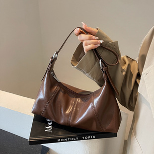 ����������Ů����2024�¿�С���OӋ�͹ņμ�б������nͨ����Ӱ�