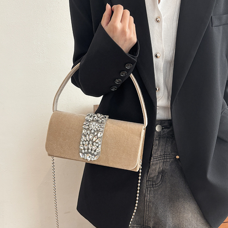 Bolsa de banquete retro francés rhinestone brillante pequeña bolsa cuadrada de gran capacidad simple bolsa de las axilas de color caramelo bolsa de mensajero de estilo occidental