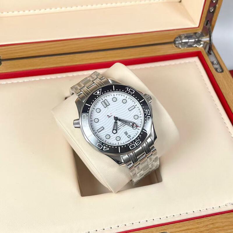 Haima 300 Factory Direct Sales Haima 300 Series Ceramic Ring 904L Stainless Steel Mechanical Watch Wholesale Haima 300 Factory Direct Sales Haima 300 Series Ceramic Ring 904L Stainless Steel Mechanical Watch Wholesale