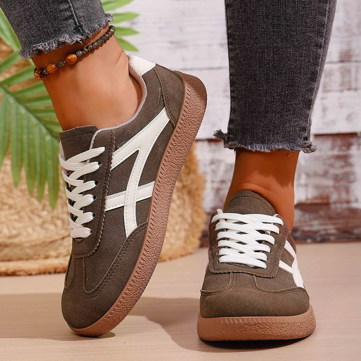 Zapatos de entrenamiento alemán de comercio exterior de suela gruesa, zapatos deportivos de lazos de la escuela de mujeres, 2026 nuevos zapatos casuales transfronterizos de entrenamiento alemán de mujeres image 3