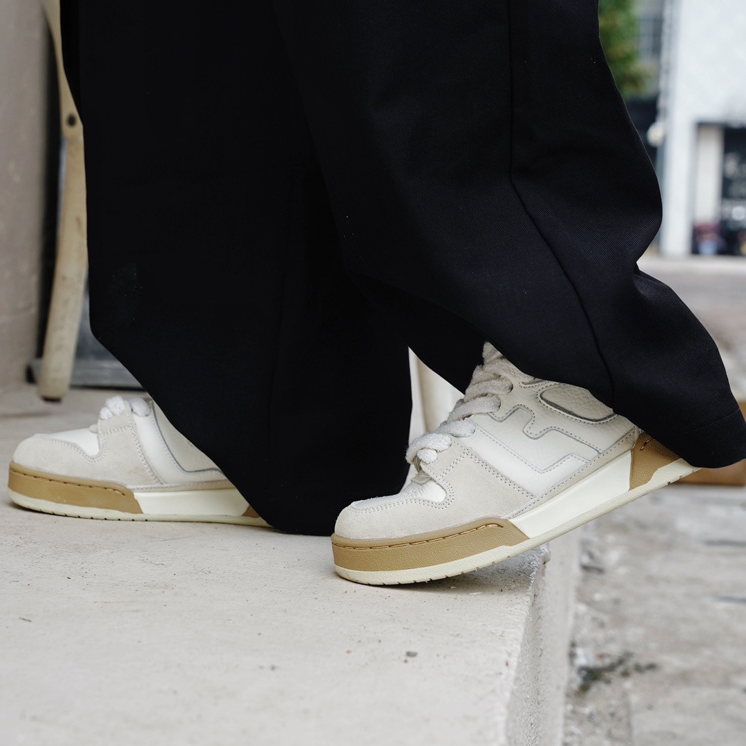 Giày sneaker nam cổ cao phong cách đơn giản dễ phối — Giày thể thao FF cổ cao màu be chi tiết 30