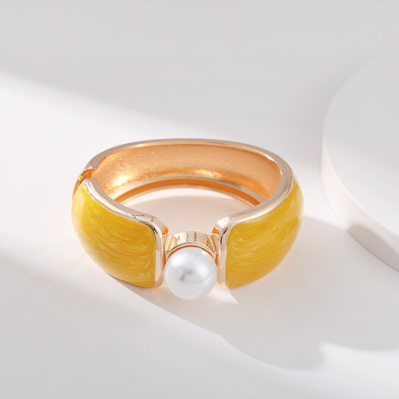56g Weight Bangle Classification Alloy Chain Material 1 Piece Quantity Daily, Street Occasion Alloy Material Geometric Pattern All Seasons Season Women's Gender Plating Design Vintage Style, Classic Style Style Vintage Style Classic Style Geometric Alloy Bangles Wholesale 9
