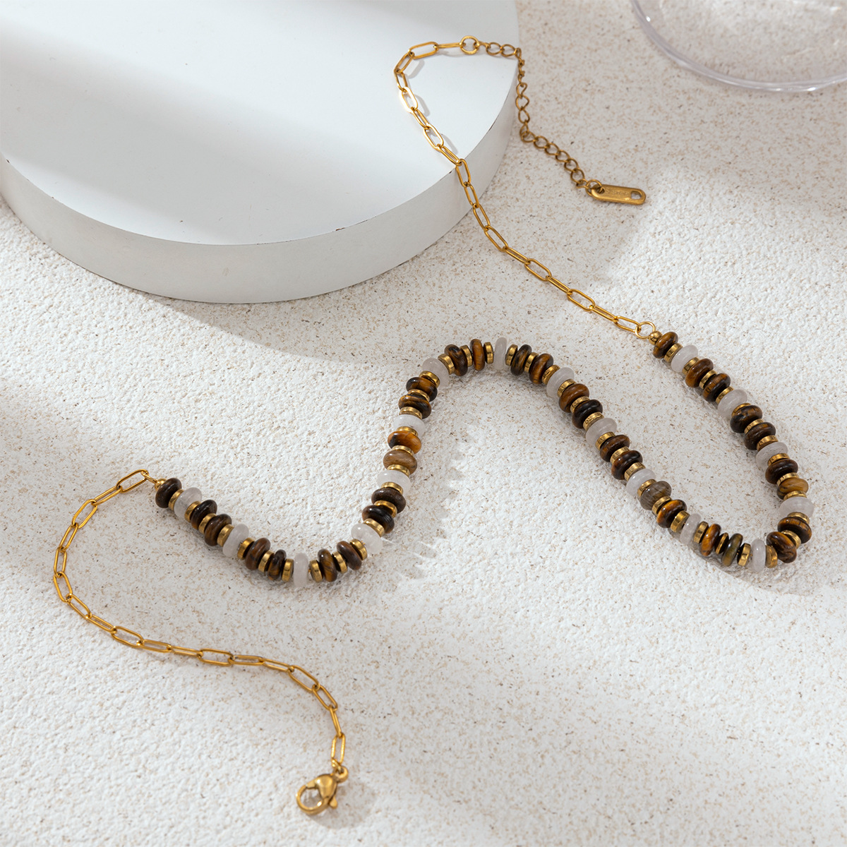 Collar de piedra natural TENA Europa y los Estados Unidos lujo ligero y alto sentido versátil collar de piedra natural ojo de tigre joyería conjunto de diseño