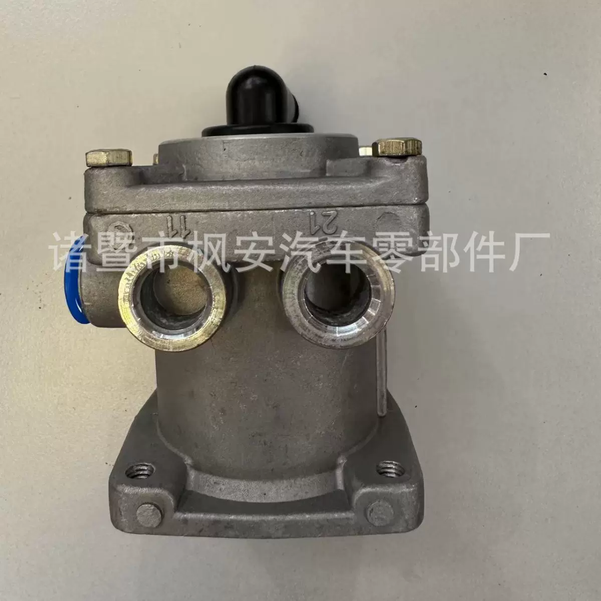 五征总泵 时风总泵 制动总阀 【3-M16X1.5】