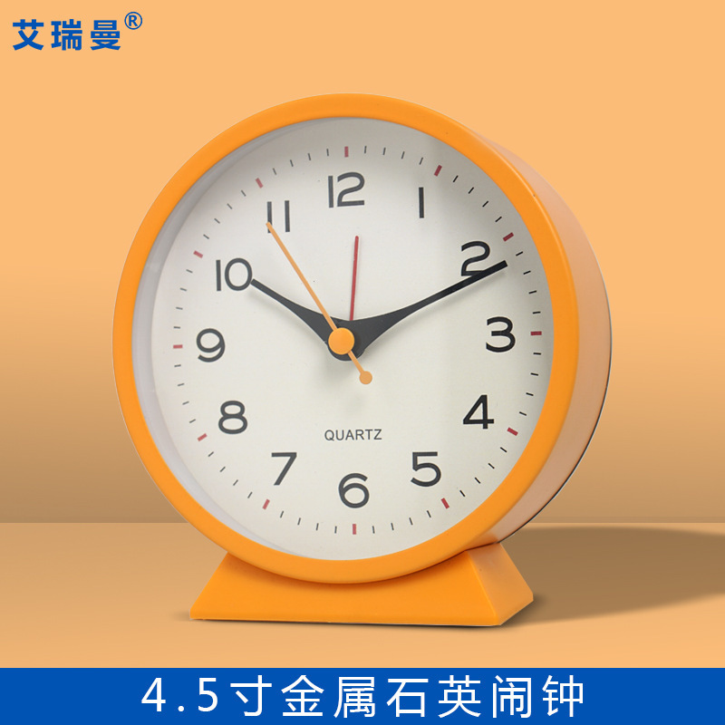 Modern simple metal small alarm clock children's creative bedside luminous desk clock desktop mute student clock wholesale