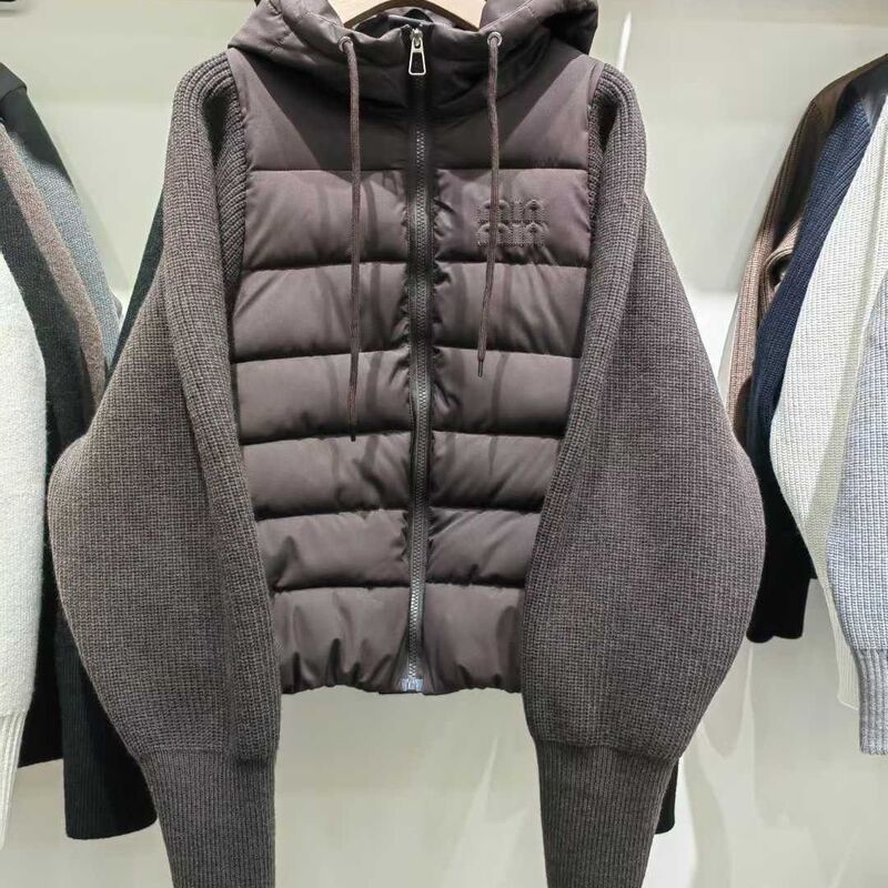 Lightweight Knitted Patchwork down Cotton Jacket Short Style with Hood, Faux Two-Piece, 2026 Winter Cotton Coat, Korean Style Loose-Fitting Trendy Outerwear Lightweight Knitted Patchwork down Cotton Jacket Short Style with Hood, Faux Two-Piece, 2026 Winter Cotton Coat, Korean Style Loose-Fitting Trendy Outerwear