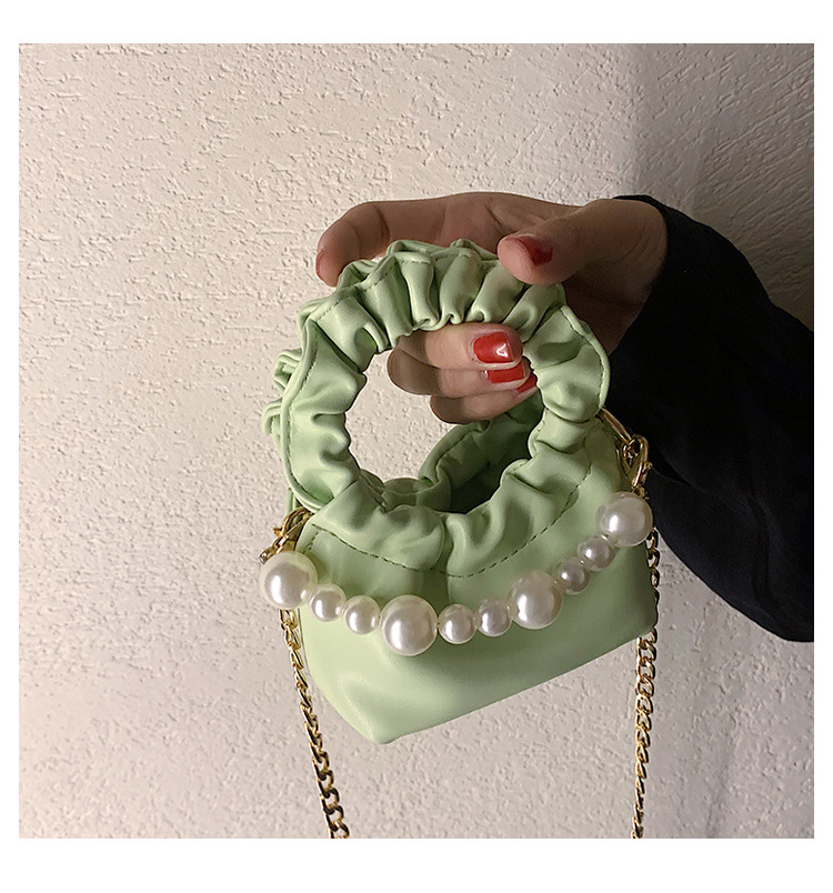 Großhandel Plissierte Perlenkette Einfarbige Handtasche Nihaojewelry display picture 240