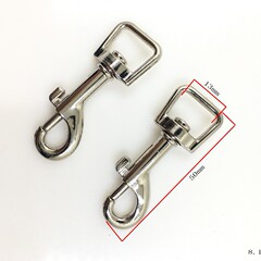 メーカー直売の金属部品の犬はスプリングのキーホルダーを掛けます。