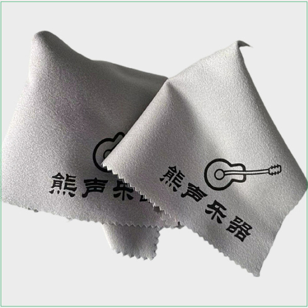 Double-sided velvet wipe silver cloth containing silver powder…