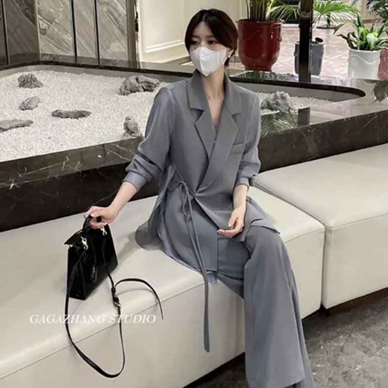 plus size Suit suit Women's Spring Fake Two-piece Stitching Niche Sunscreen Thin Top Western-style Wide-leg Pants Two-piece Set