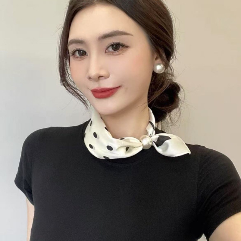 Luxe parelketting met magnetische sluiting voor dames chocker_voghion.com