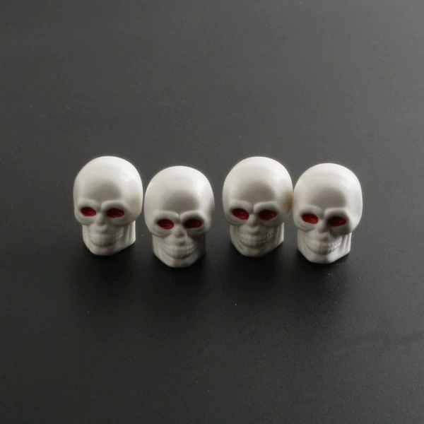 Skull white (one set/4 pieces)