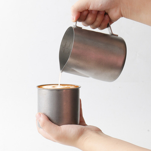 Outdoor retro coffee latte art jar, camping Italian-style internal scale tipped cup, 304 stainless steel milk frother