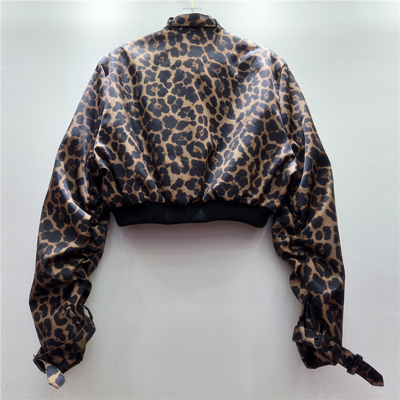 Chaqueta Rompevientos con Estampado de Leopardo y Cierre de Cremallera