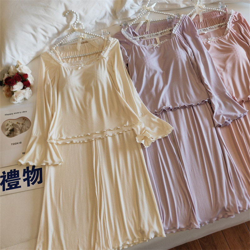 New Spring and Autumn Modal Pajamas with Butterfly French Style, Slightly Flared, Pure and Alluring Ladylike Lace Chest Pad Women's Loungewear New Spring and Autumn Modal Pajamas with Butterfly French Style, Slightly Flared, Pure and Alluring Ladylike Lace Chest Pad Women's Loungewear