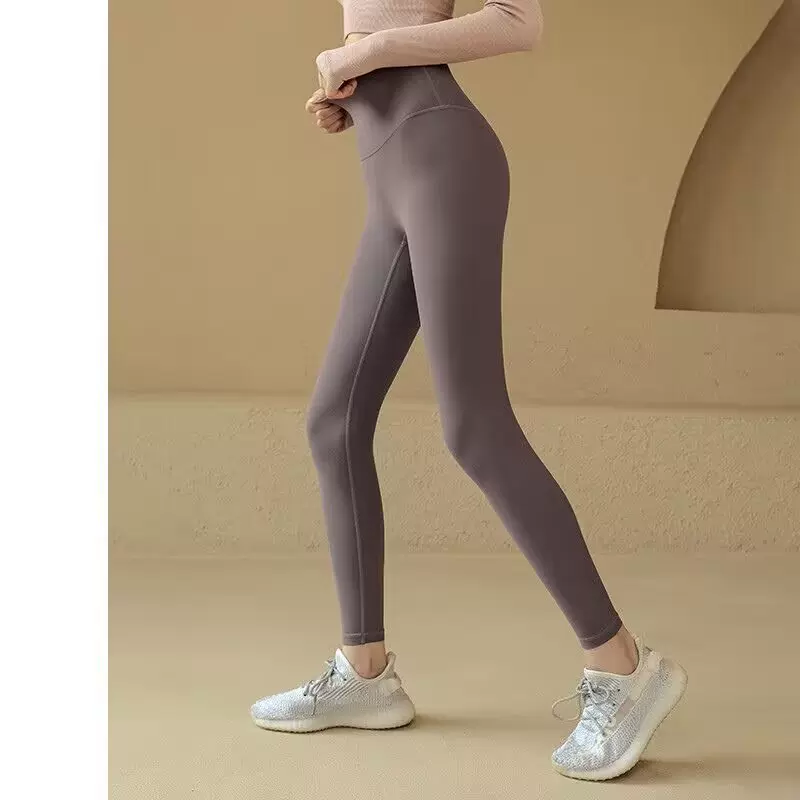裸感瑜伽服裤女秋冬款高端专业紧身高腰提臀弹力速干运动健身服裤