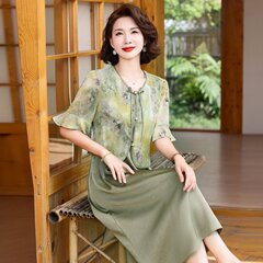 若いお母さんの夏のファッションのワンピースのスーツの2つのセットの中高年の女性の新国風のスカートの気質の洋風の夏