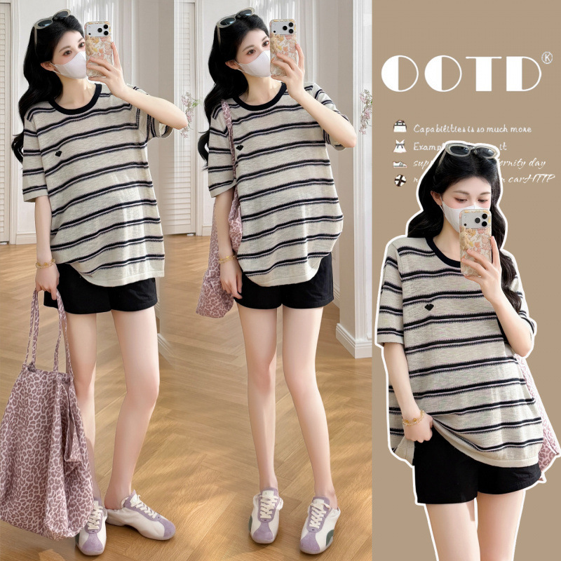 Maternity Wear Summer New Style Lazy Casual Slimming Look Stripesd Short-Sleeved T-Shirt Top Petite Shorts Two-Piece Set