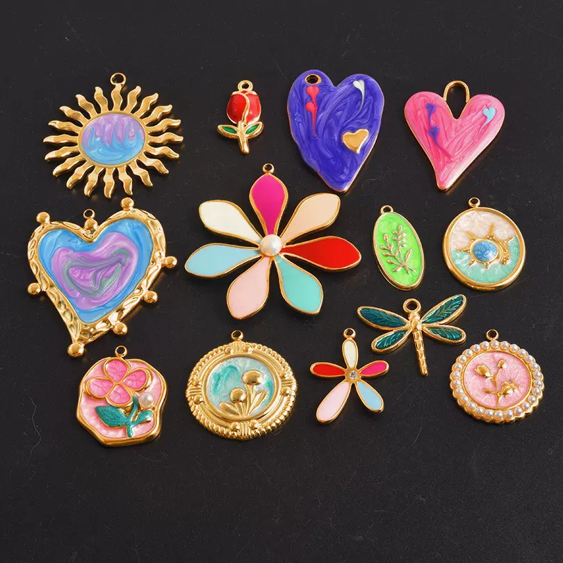 欧美风跨境小众18K金挂饰不锈钢几何花朵爱心吊坠DIY项链饰品配件