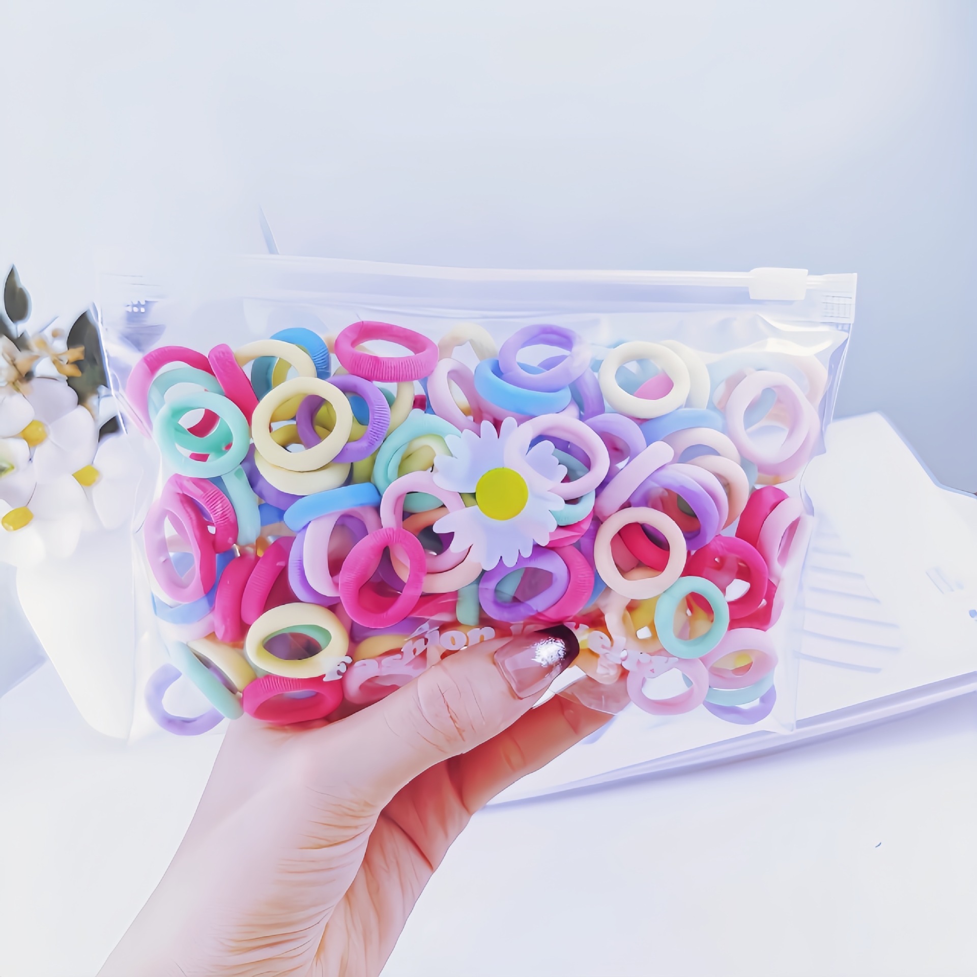 Spring color chrysanthemum bag