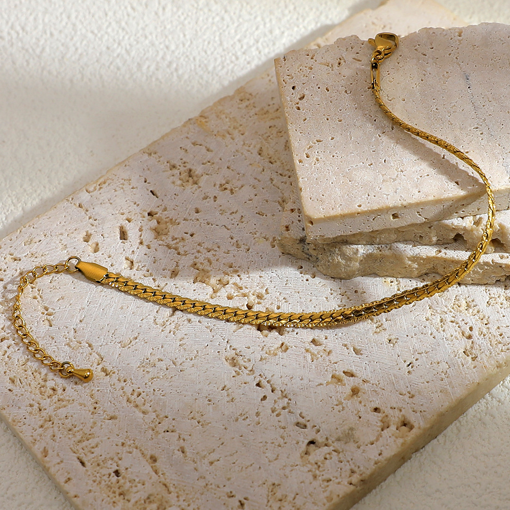 6g Weight 0.03µm-0.05µm Gold Plating Thickness PVD Coated Gold Plating Process Real Gold Plated Plating Material Bracelets Classification 304 Stainless Steel Chain Material 18K Gold Plating Color 1 Piece Quantity Holiday, Daily Occasion 304 Stainless Steel Material Geometric Pattern Women's Gender Simple Style, Classic Style Style Waterproof Non Tarnish Craft PVD Coated Real Gold Plated 18K Gold Geometric 304 Stainless Steel Simple Style Classic Style Waterproof Non Tarnish 304 Stainless Steel Bracelets 4