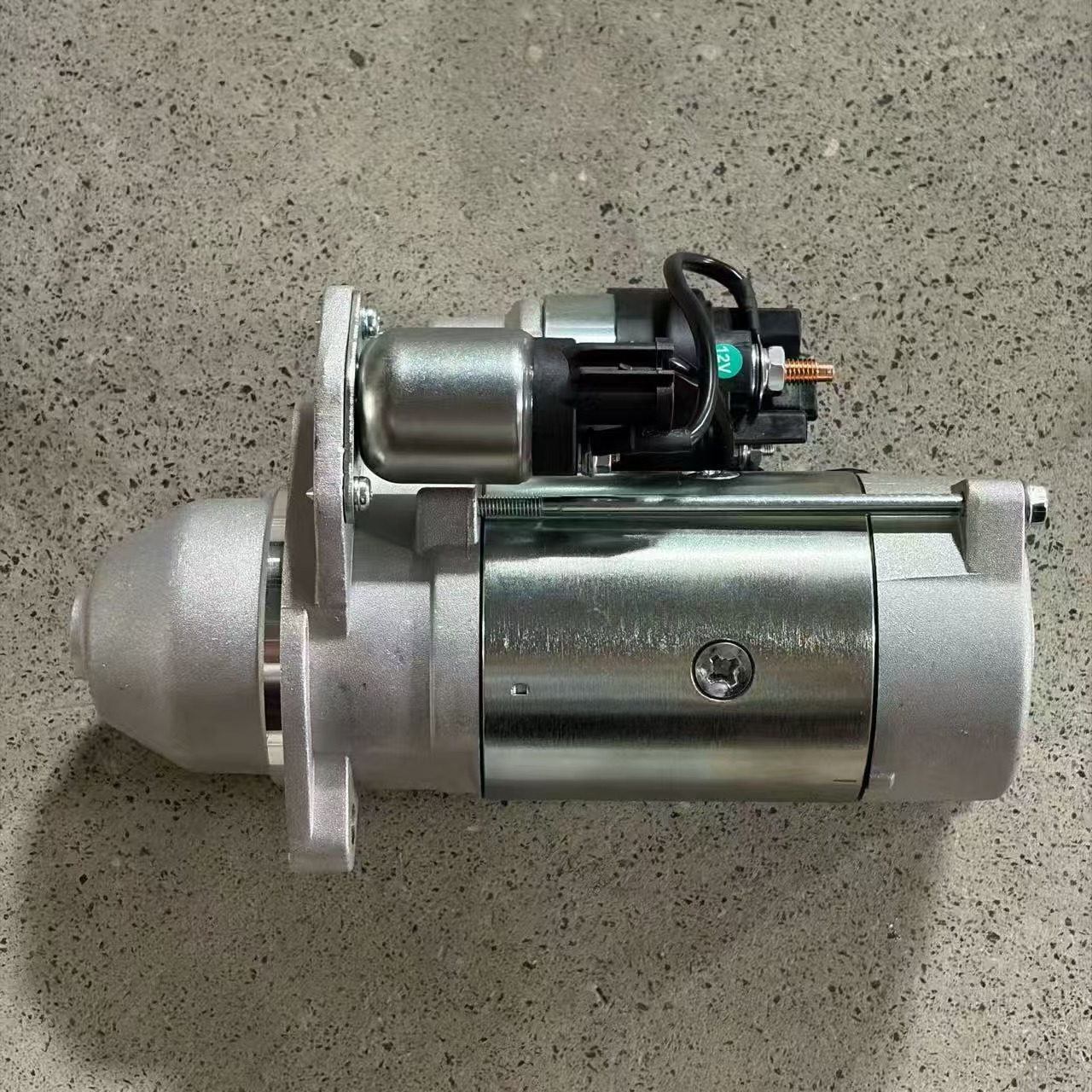 04132652 is suitable for Deutz TCD 2.9 starters, Kramer 80858095, and Terex TC85