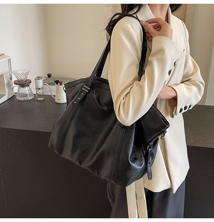Cross-border large-capacity tote bag for women 2024 New style fashionable single-shoulder bag, retro simple casual crossbody bag for women undefined