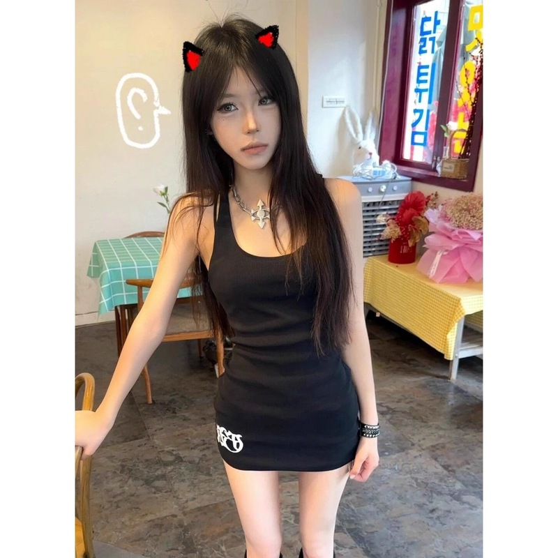 クロスボーダーヨーロッパとアメリカのリブハイストリートホットガール白ノースリーブベスト女性の夏のノースリーブトップハイエンドのスリムな気質|undefined